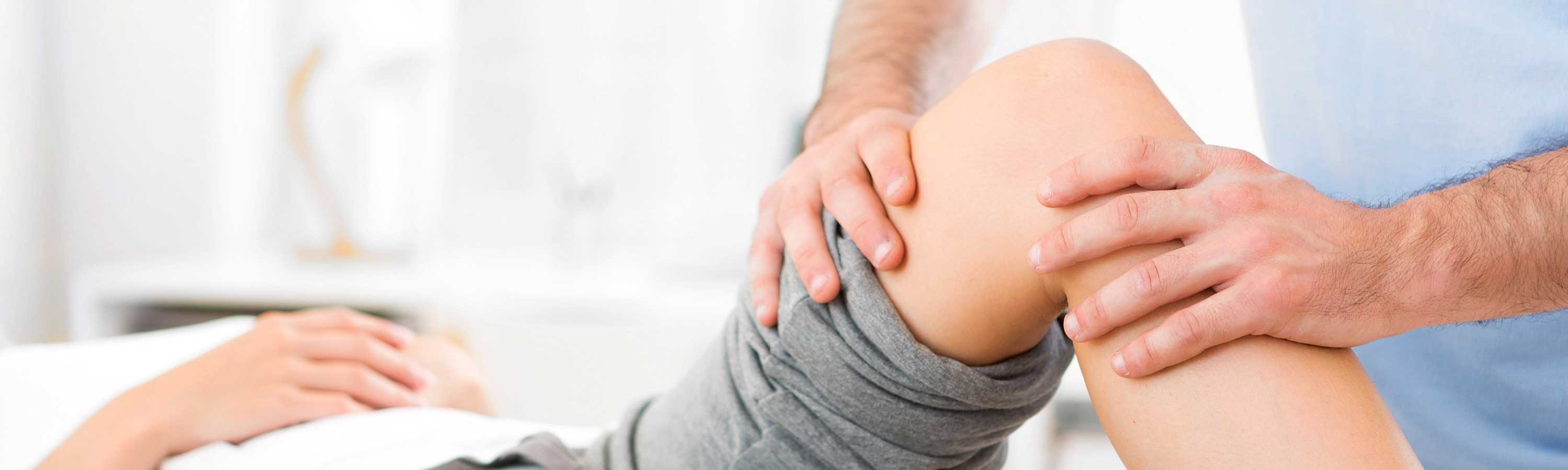 Wir bieten Ihnen bei eingeschränkter Mobilität gern Hausbesuche an, um Ihnen physiotherapeutische Behandlungen zu ermöglichen